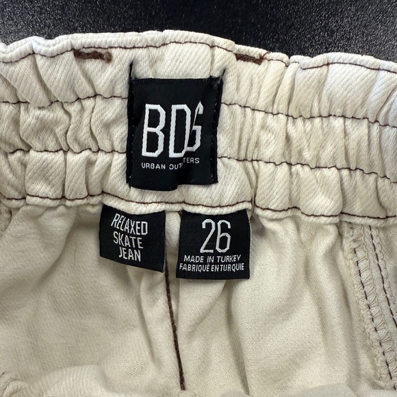 BDG from Urban Outfitters Relaxed Skate Jean Elastic Waist Cargo Y2K Sz 26 - Picture 5 of 13